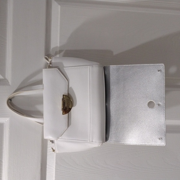 Samantha Vega White Leather 2 Ways Handbag Shoulder Bag Removable face - Picture 3 of 16